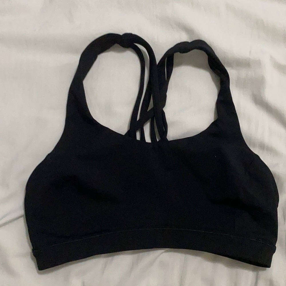 Lululemon free to be serene bra